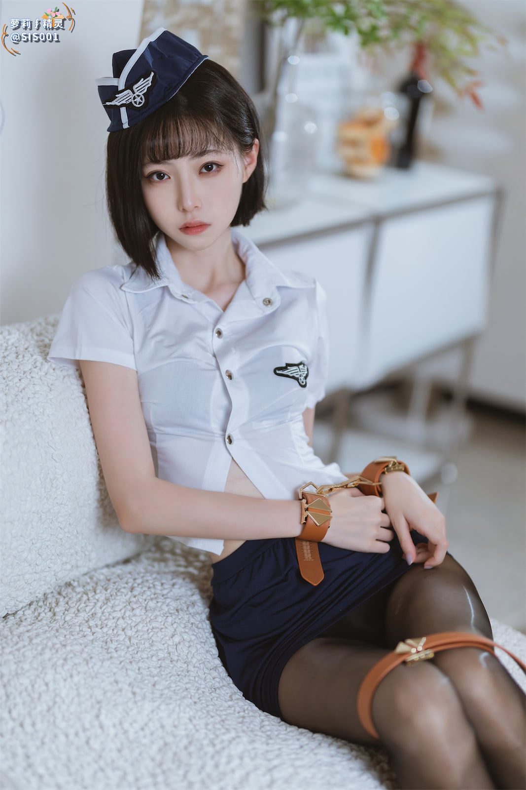 1703442503.fst.hr5.jpg
