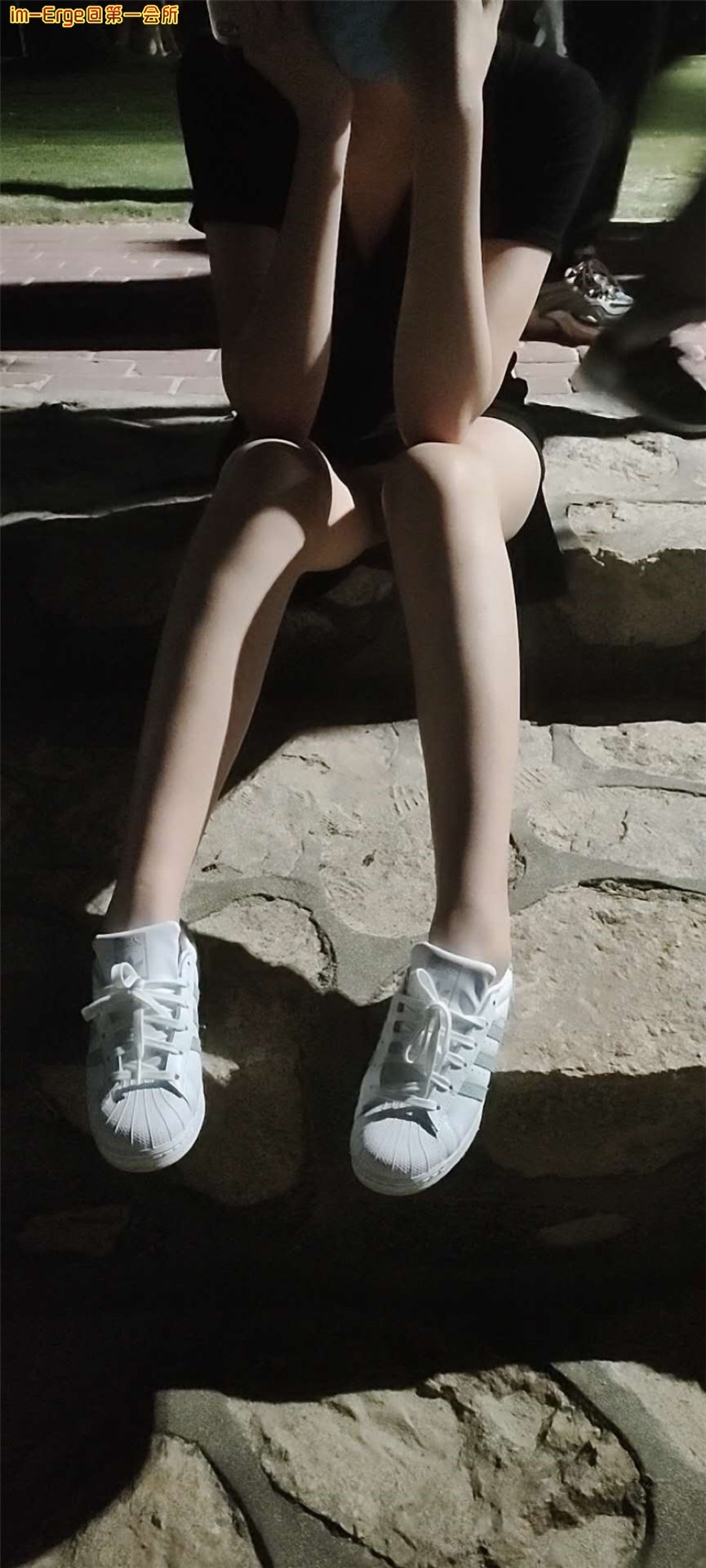 1589857354.fst.QFX.jpg