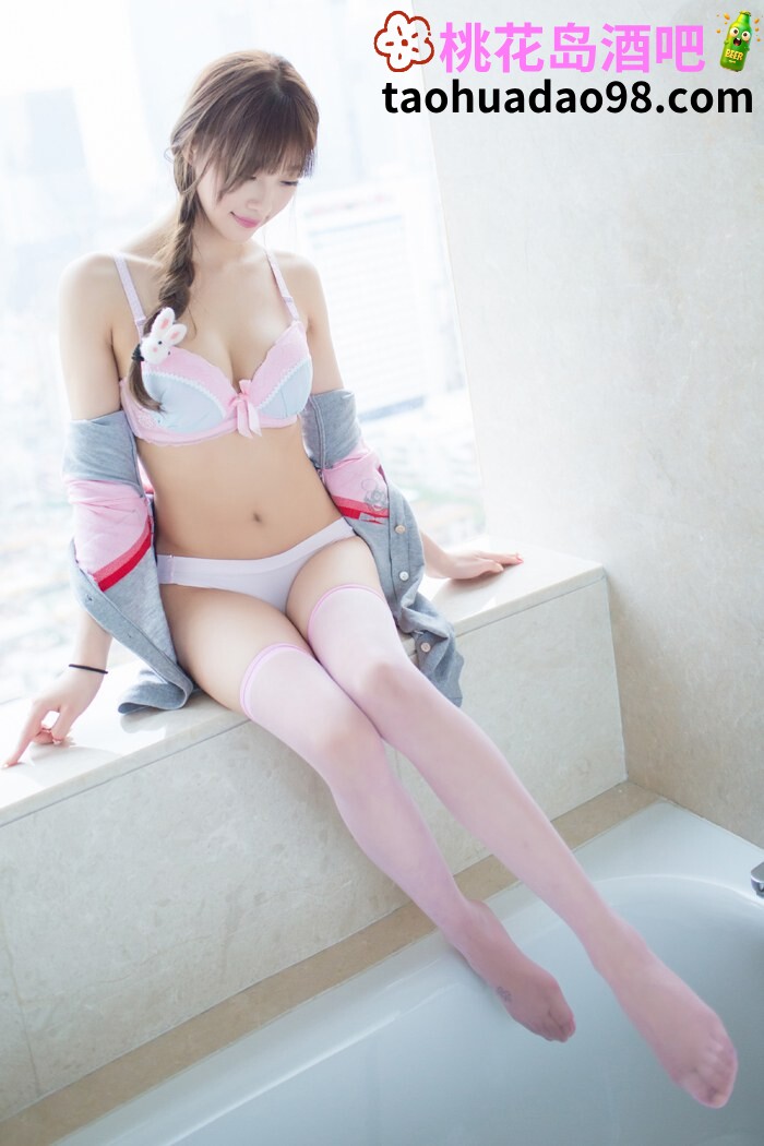 99754a16f4c30a76f6519a5acd3a4b62.jpg